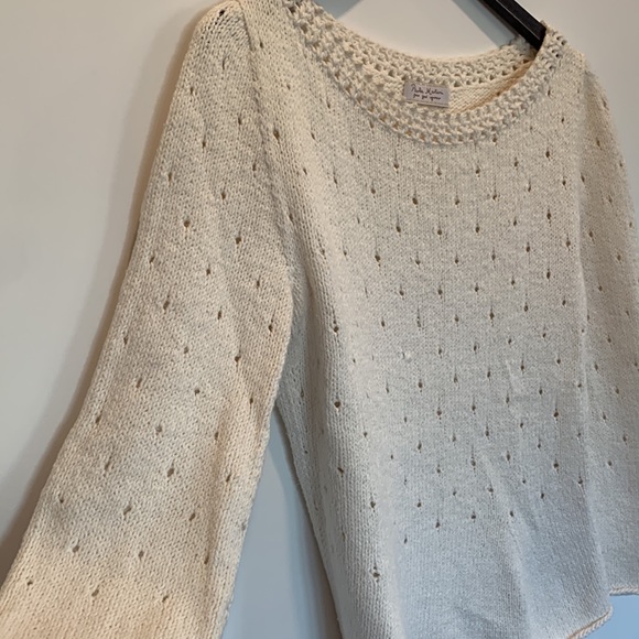 Cozy perforated knitted sweater - Picture 8 of 10